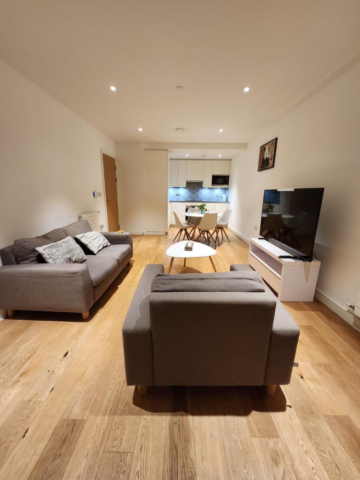 Kaf Luxury Apartment Λονδίνο Εξωτερικό φωτογραφία