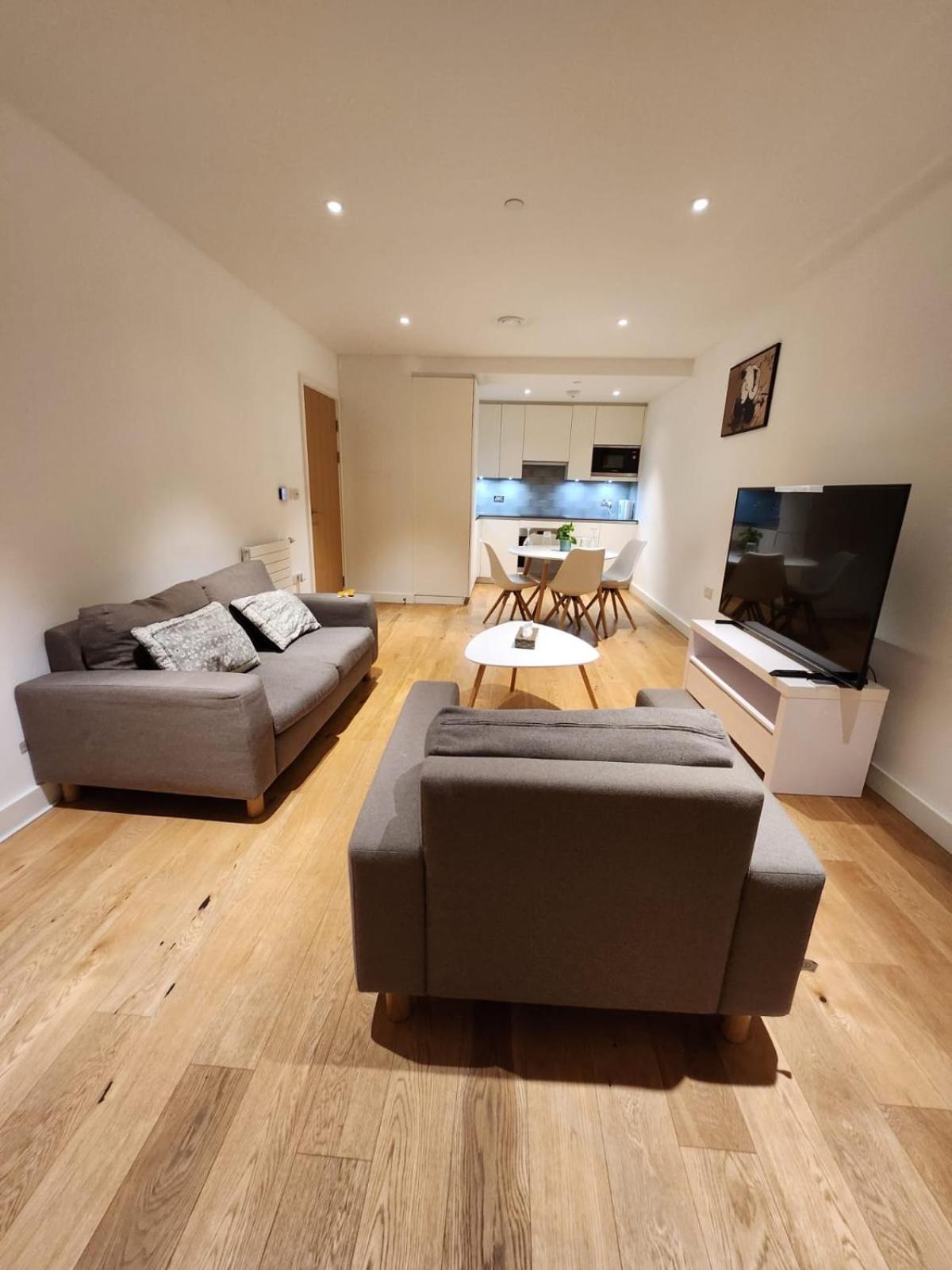 Kaf Luxury Apartment Λονδίνο Εξωτερικό φωτογραφία